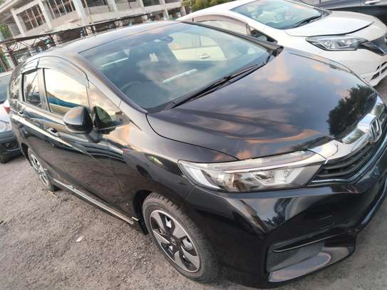 Honda fit shuttle hybrid black on sale image 2