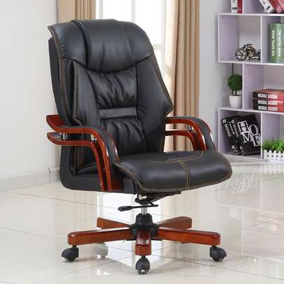 Elegant Black Leather Executive Chair with Wooden Frame image 6