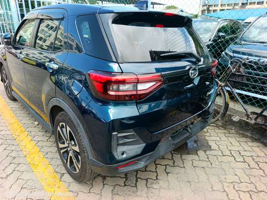Daihatsu Rocky image 9