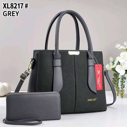 Ladies handbags image 9
