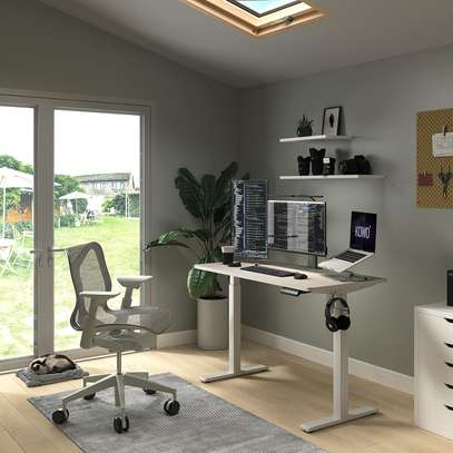 Height adjustable electric standing desk image 7