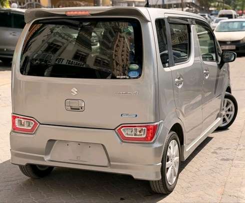 Suzuki wagon stingray image 6