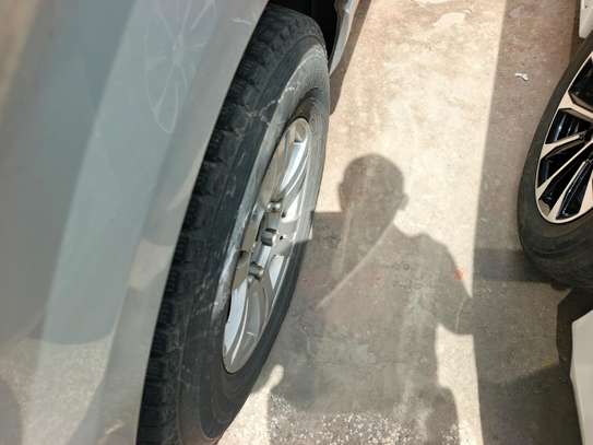 Toyota Hiace petrol 2018 image 3