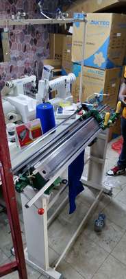 INDUSTRIAL SEWING MACHINE image 4