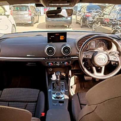 Audi A3 S-line 2018 image 3
