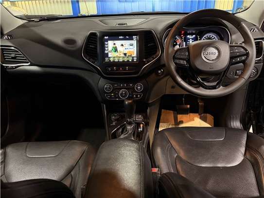 2020 JEEP CHEROKEE NIGHT EAGLE image 7