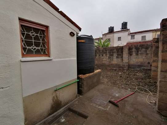 3 Bed House with Garden in Buruburu image 12