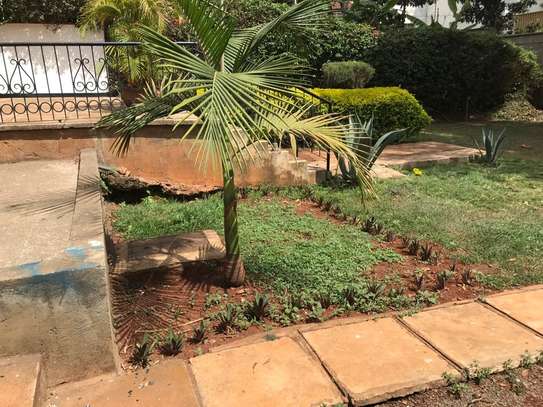 5 Bed Apartment with En Suite in Kileleshwa image 5