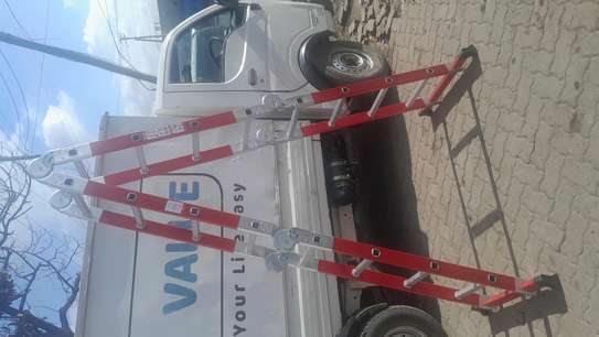 Fibre  glass  ladder image 4