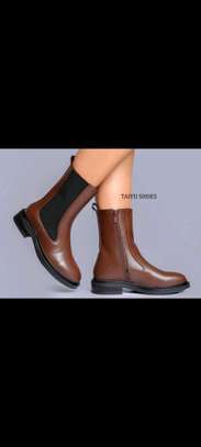 *😃😃Brand New 🆕🆕🆕 Taiyu Boots 👢👢*

* image 1