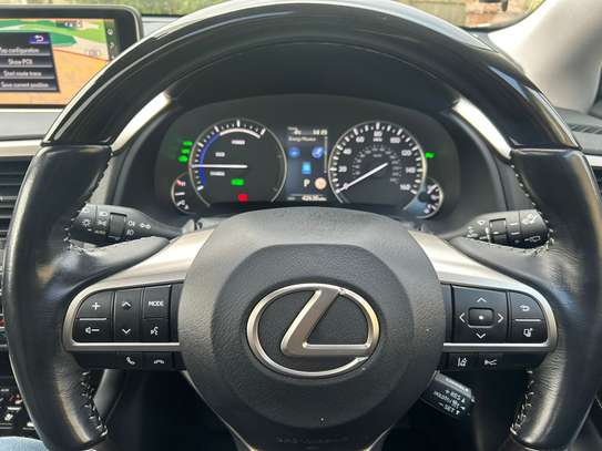 2017 Lexus hybrid premium model image 8