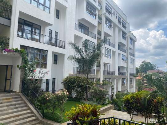 Serviced 2 Bed Apartment with En Suite in Spring Valley image 1