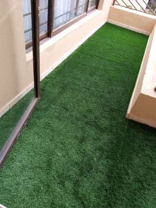Classy grass carpet image 2