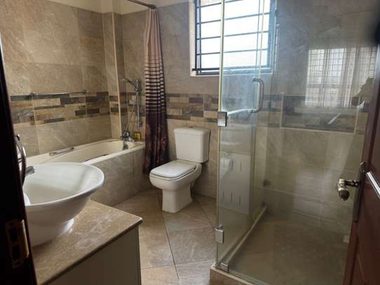 Furnished 3 Bed Apartment with En Suite at Rhapta Road image 9