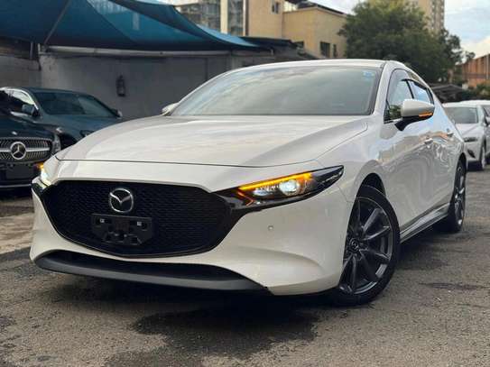MAZDA 3 image 3