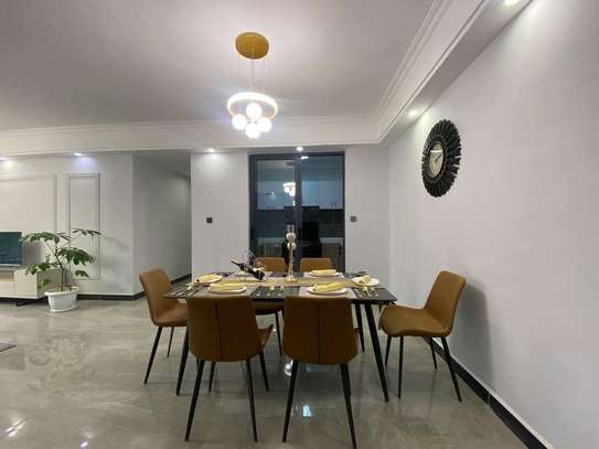3 Bed Apartment with En Suite in Kilimani image 4