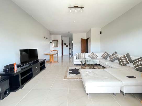 Furnished 2 Bed Apartment with En Suite in Riverside image 22