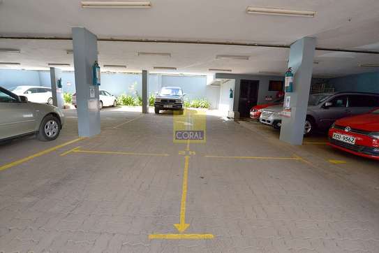 2,200 ft² Office with Backup Generator in Westlands Area image 2