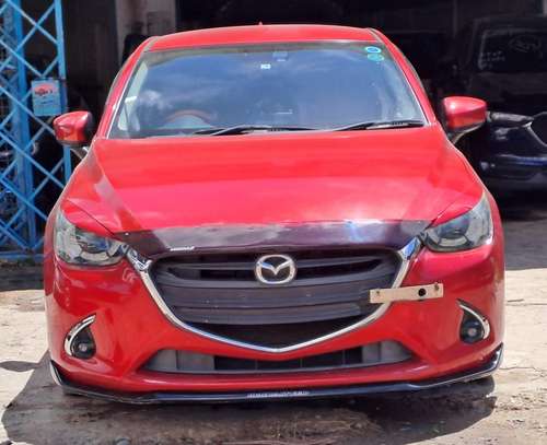 MAZDA 2(WE ACCEPT HIRE PURCHASE) image 1
