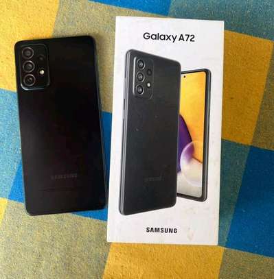 Samsung A72 image 5