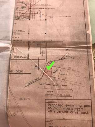 1 acre piece of land with 6 bedroom house. image 6