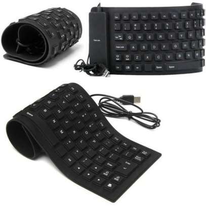 Wired  Computer / Laptop Usb Keyboard - Black in colour image 1