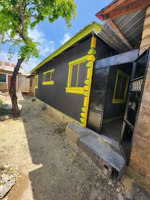3 Bed House with En Suite at Kazadani image 13