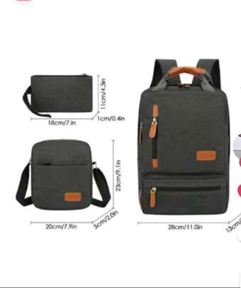 Laptop/backpack image 1