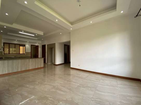 3 Bed Apartment with En Suite in Kilimani image 2