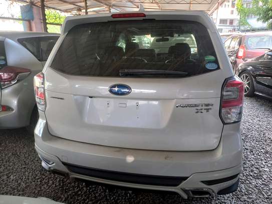 SUBARU FORESTER XT WITH SUNROOF. image 6