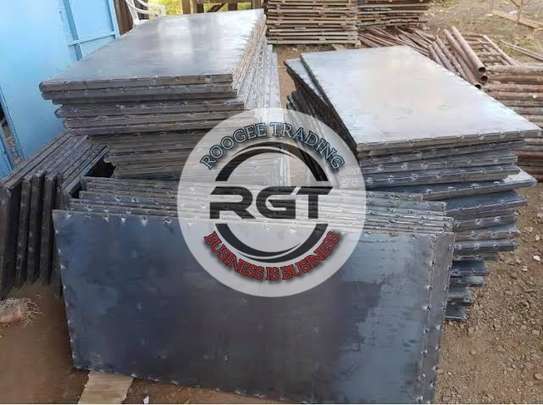 METALLIC TRAPPERS FOR SALE AND HIRE image 2