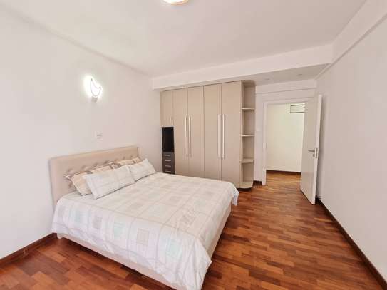 Serviced 4 Bed Apartment with En Suite at Kileleshwa image 1