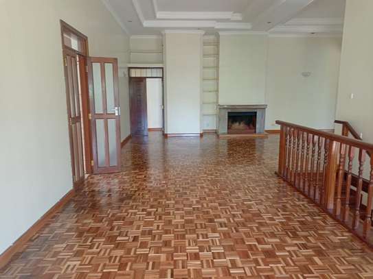 4 Bed House with En Suite in Westlands Area image 19