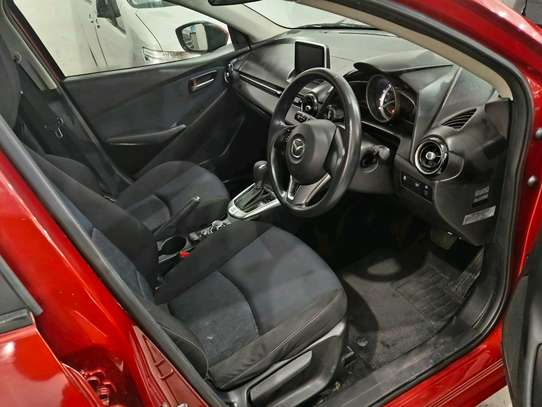 Mazda demio image 5