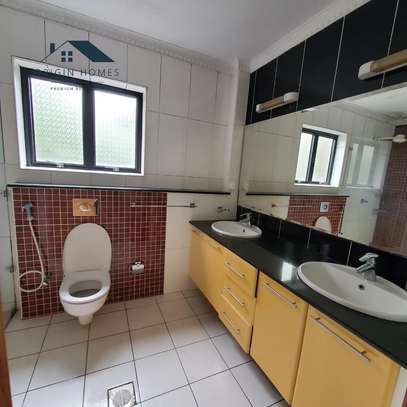 3 Bed Apartment with En Suite at Kileleshwa image 12