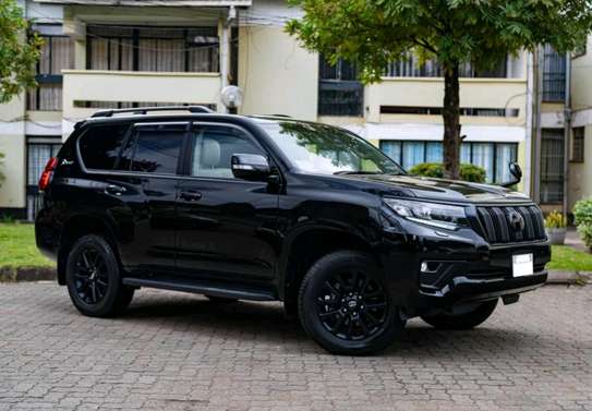 2022 Toyota land cruiser Prado TXL image 6