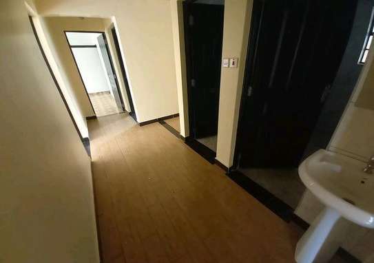 THINDIGUA SPACIOUS 2 BEDROOM MASTER ENSUITE APARTMENT TO LET image 6
