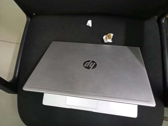 HP ProBook 440 image 2