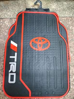 Branded car mats( 5pieces) image 2