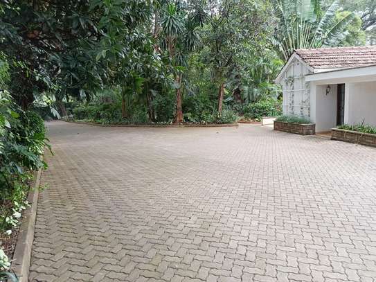 5 Bed House with Swimming Pool at Old Muthaiga image 10
