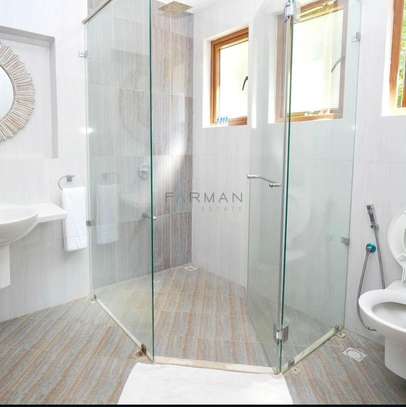 4 Bed House with En Suite in Vipingo image 5