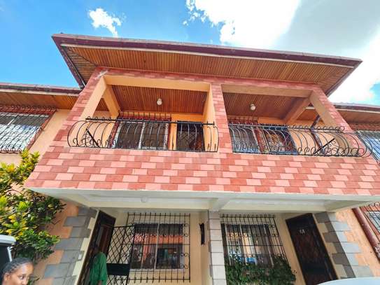 4 Bed Townhouse with En Suite in Kileleshwa image 21