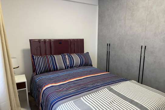 2 Bed Apartment with En Suite in Riverside image 9