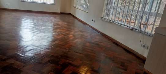 4 Bed Townhouse with En Suite in Spring Valley image 30