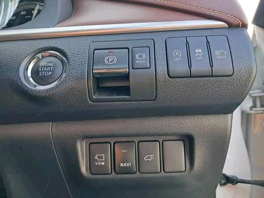 Toyota Harrier Premium Sunroof White 2018 2wd image 6