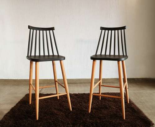Barstool; Modern Bar Chair With Metal Legs image 3