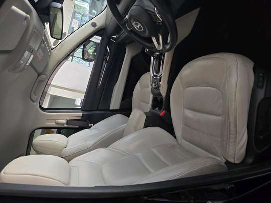 MAZDA CX-8 image 5