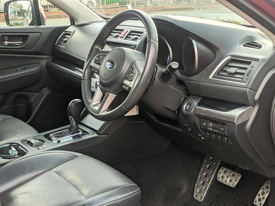 2015 Subaru Outback. Sunroof, Leather seats image 6