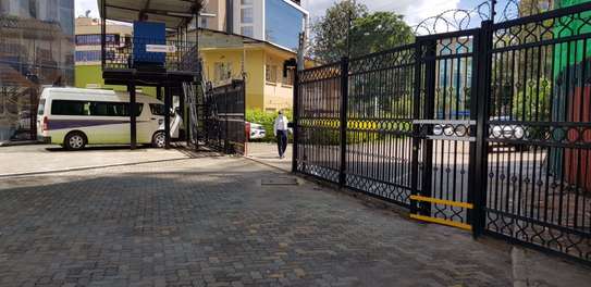Commercial Property in Westlands Area image 19