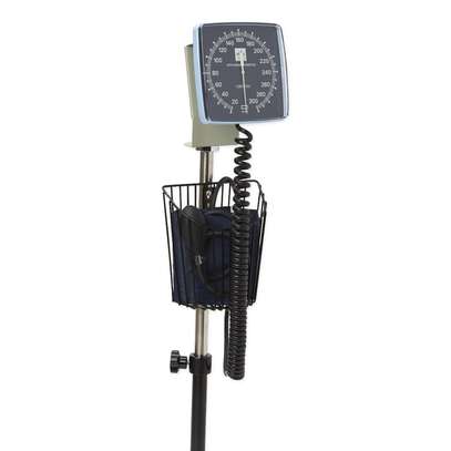 ANEROID SPHYGMOMANOMATOR WITH ROLLING STAND PRICE IN KENYA image 1